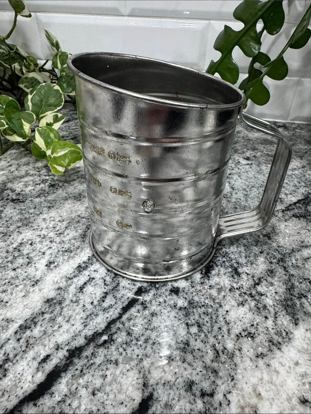 Vintage Stainless Steel Flour Sifter | 3-Cup Capacity with Wooden Knob Crank